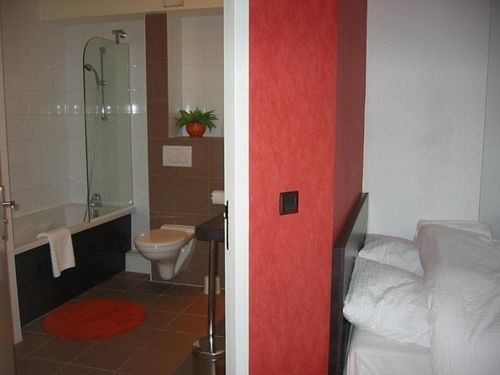 City Residence Chelles Chelles  Dış mekan fotoğraf